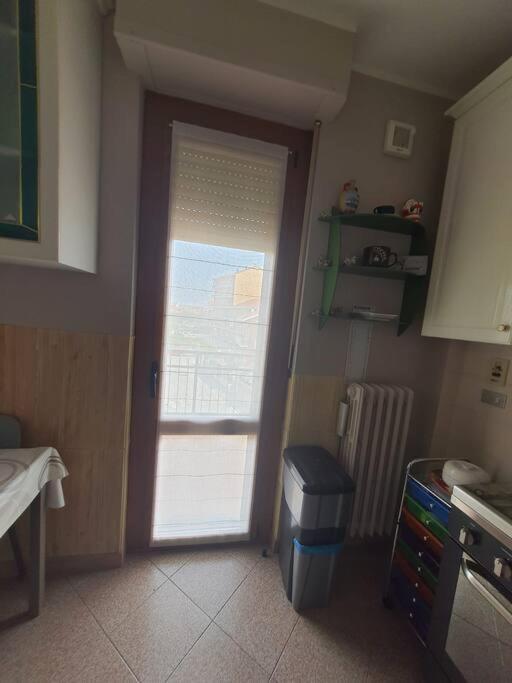 Appartamento Vinovo Centro Buitenkant foto